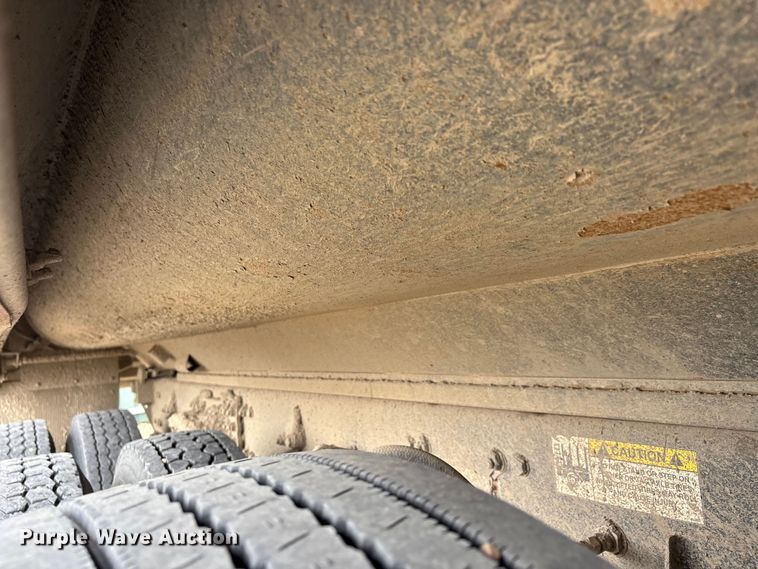 image for item YA1781 2016 Western Star 4700SF dump truck