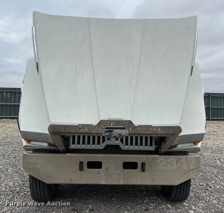 image for item YA1781 2016 Western Star 4700SF dump truck