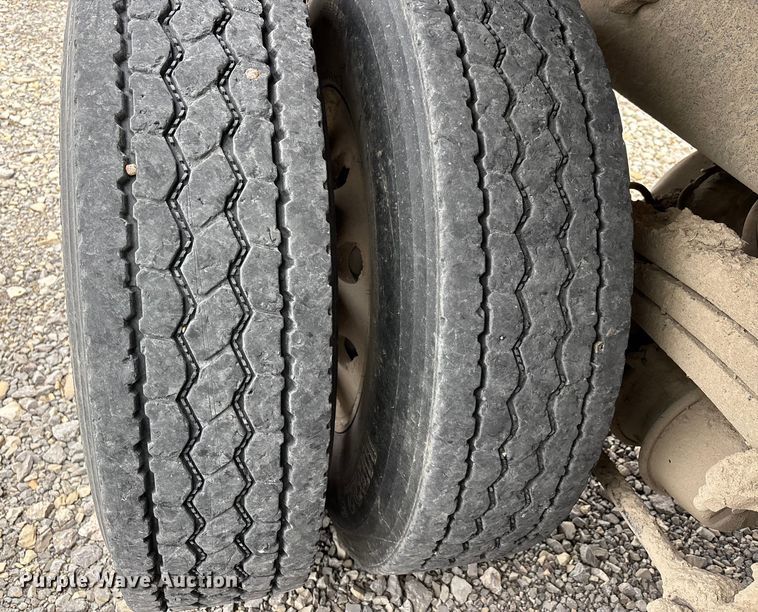 image for item YA1781 2016 Western Star 4700SF dump truck