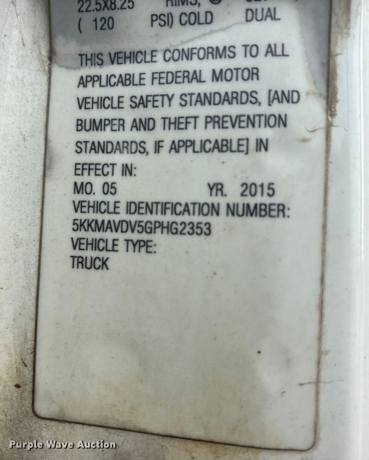 image for item YA1781 2016 Western Star 4700SF dump truck