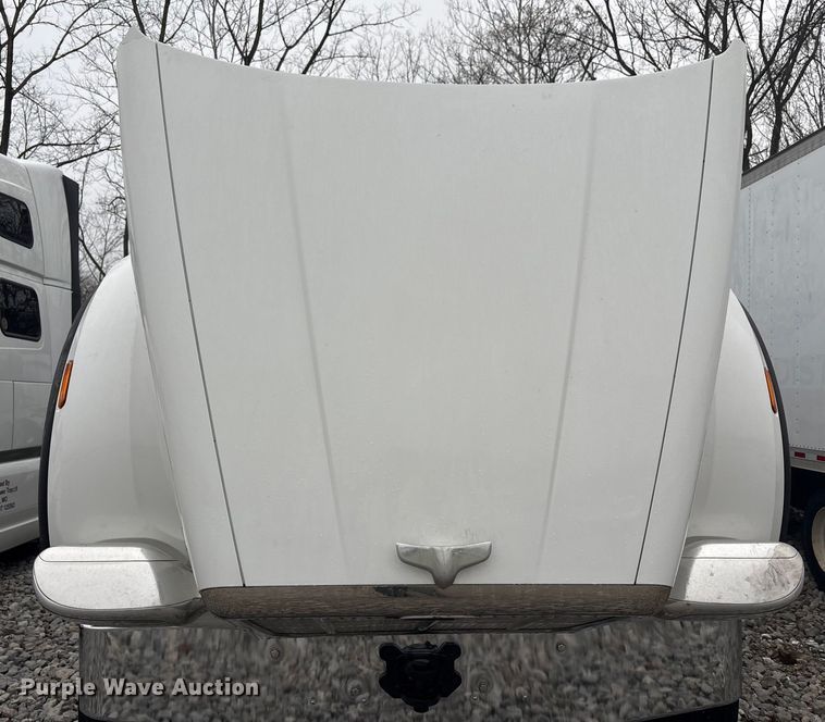 image for item YA1887 2026 Peterbilt 567 vacuum truck