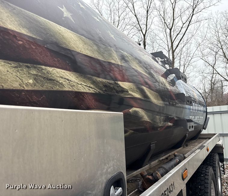 image for item YA1887 2026 Peterbilt 567 vacuum truck