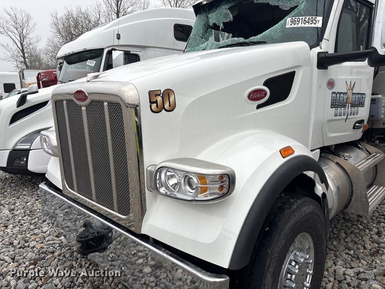 image for item YA1887 2026 Peterbilt 567 vacuum truck