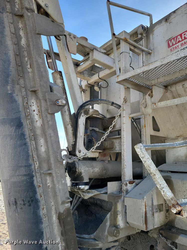image for item YA2181 2019 Mack Granite volumetric concrete mixer truck