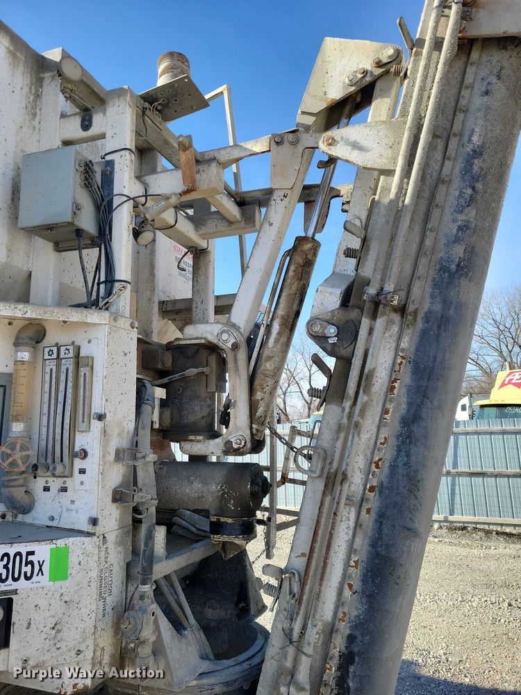 image for item YA2181 2019 Mack Granite volumetric concrete mixer truck