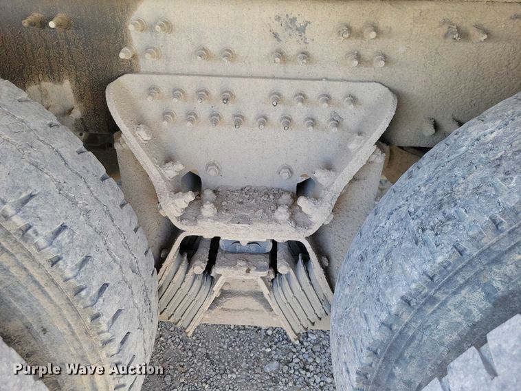 image for item YA2181 2019 Mack Granite volumetric concrete mixer truck