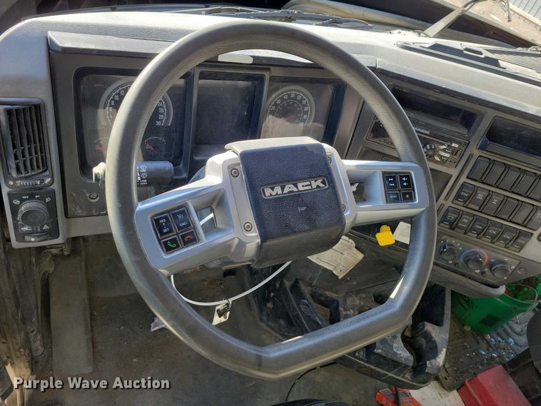 image for item YA2181 2019 Mack Granite volumetric concrete mixer truck