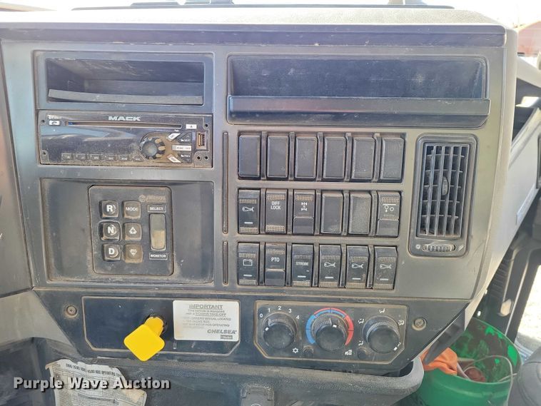image for item YA2181 2019 Mack Granite volumetric concrete mixer truck