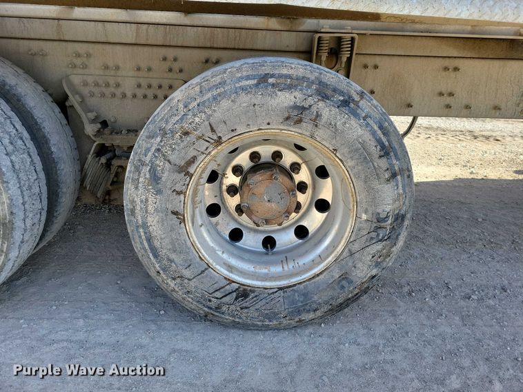 image for item YA2181 2019 Mack Granite volumetric concrete mixer truck