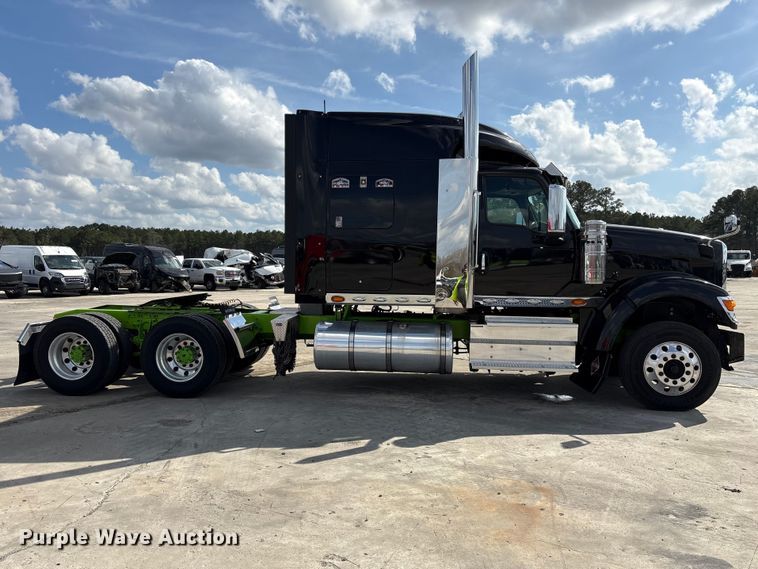 image for item YA2272 2024 International HX520 semi truck