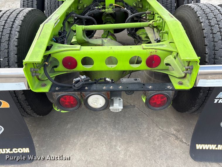 image for item YA2272 2024 International HX520 semi truck