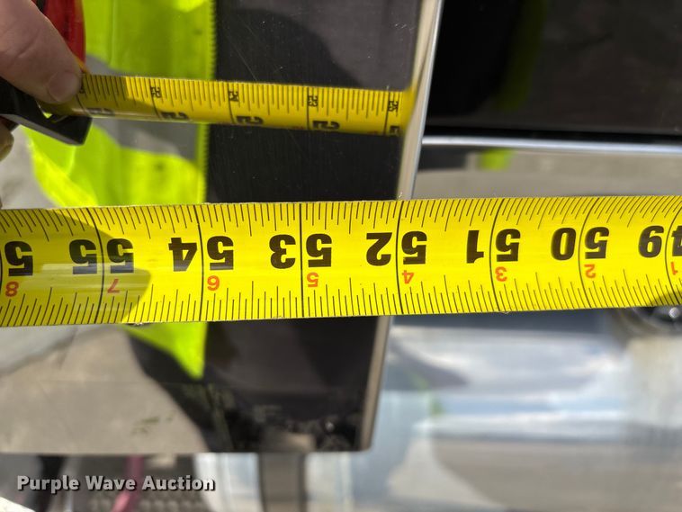 image for item YA2272 2024 International HX520 semi truck