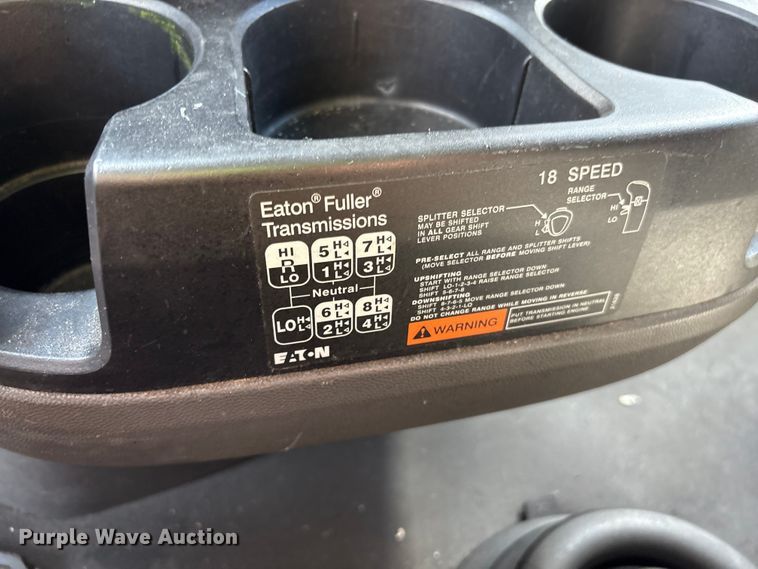 image for item YA2272 2024 International HX520 semi truck