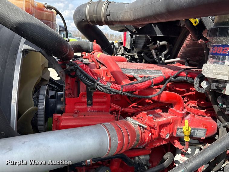 image for item YA2272 2024 International HX520 semi truck