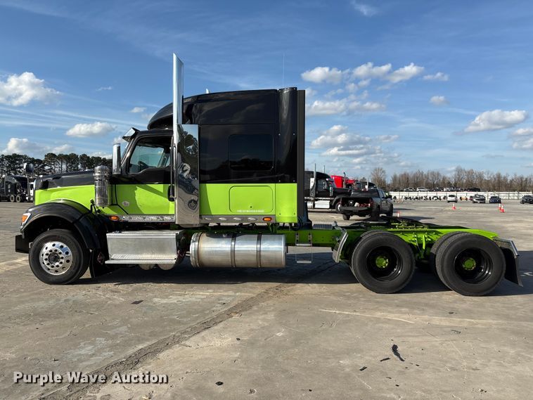 image for item YA2273 2023 International HX520 semi truck
