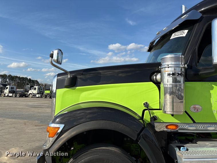 image for item YA2273 2023 International HX520 semi truck