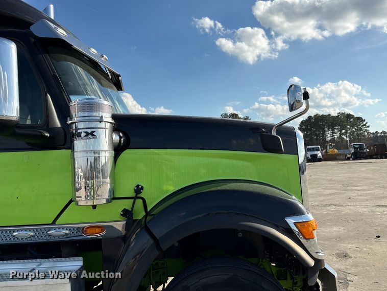 image for item YA2273 2023 International HX520 semi truck