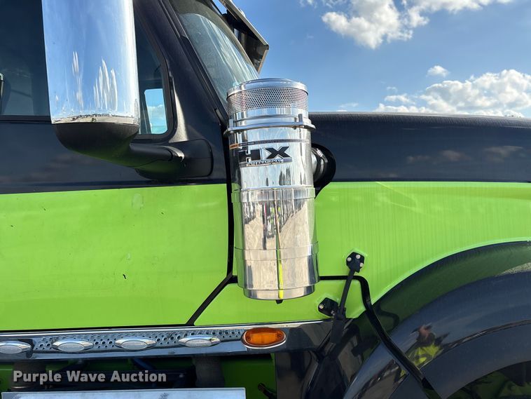 image for item YA2273 2023 International HX520 semi truck