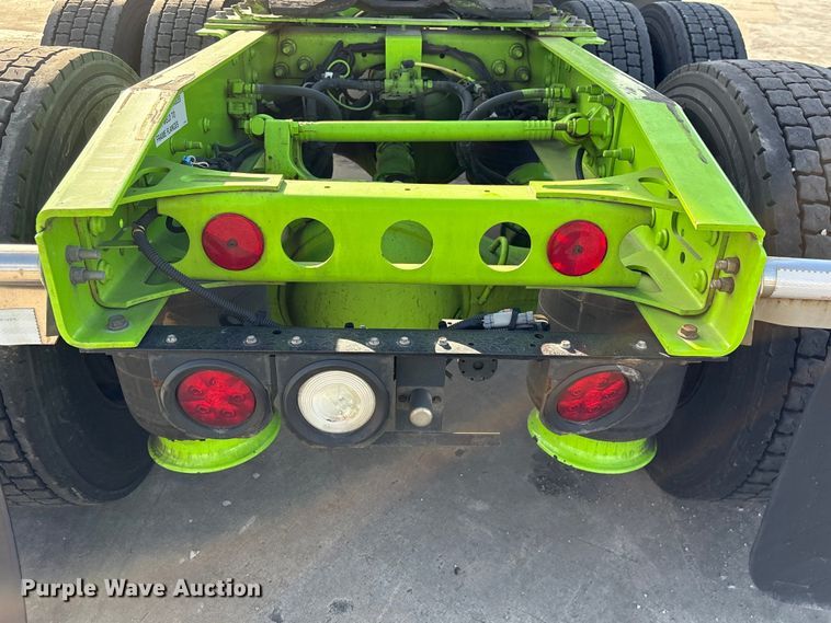 image for item YA2273 2023 International HX520 semi truck