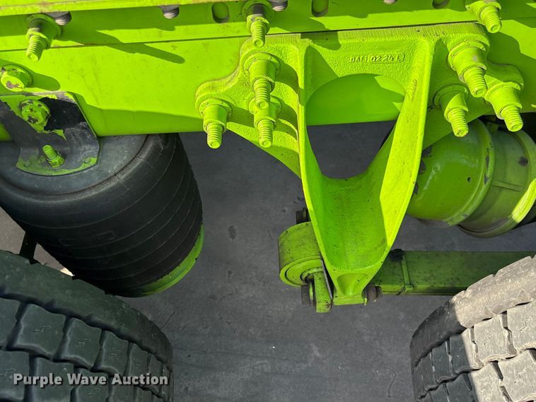 image for item YA2273 2023 International HX520 semi truck