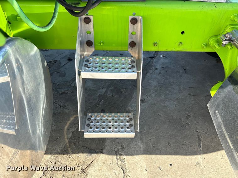 image for item YA2273 2023 International HX520 semi truck