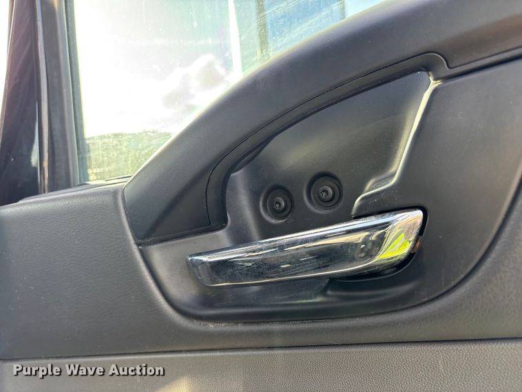 image for item YA2273 2023 International HX520 semi truck