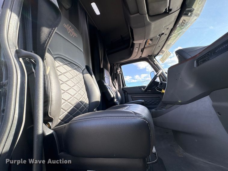 image for item YA2273 2023 International HX520 semi truck