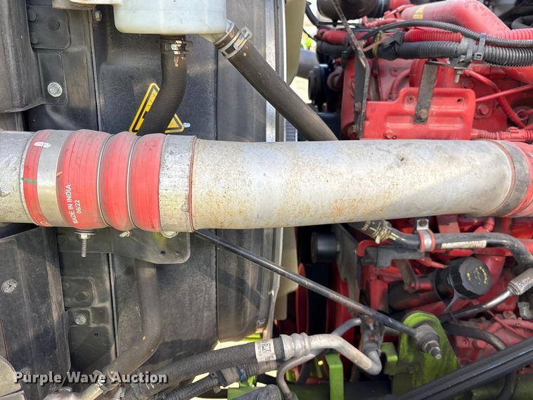 image for item YA2273 2023 International HX520 semi truck