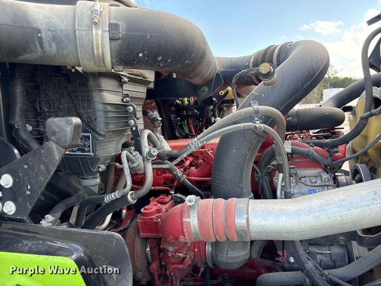 image for item YA2273 2023 International HX520 semi truck