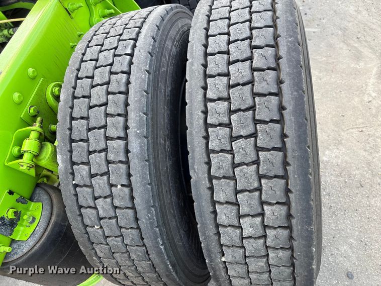 image for item YA2273 2023 International HX520 semi truck