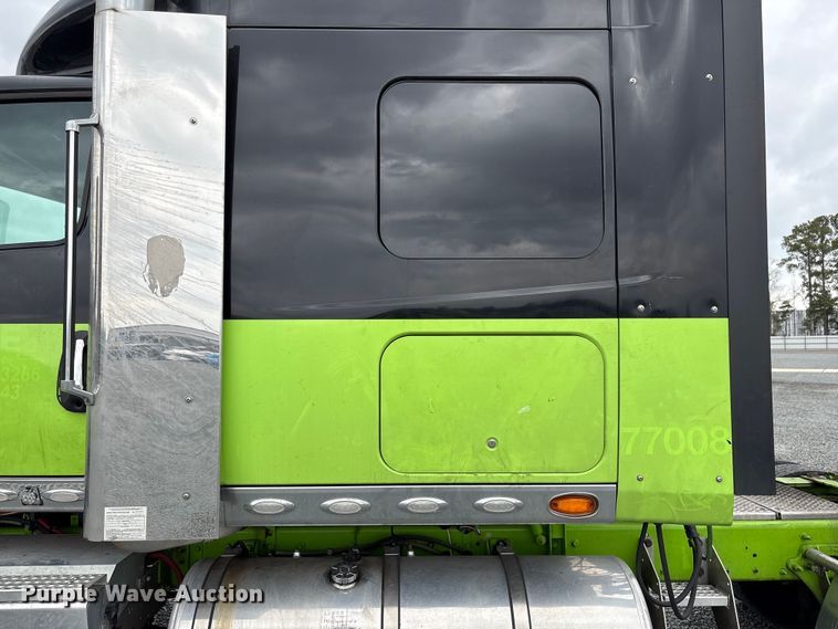 image for item YA2274 2023 International HX520 semi truck