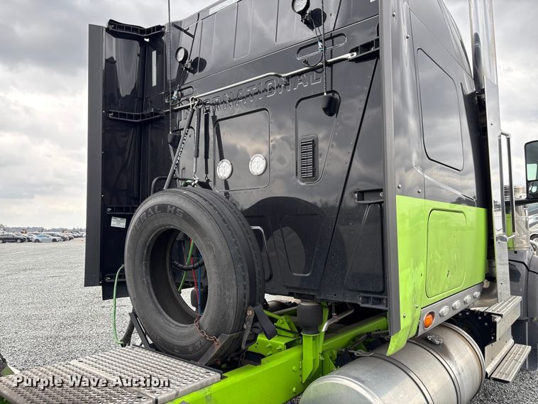 image for item YA2274 2023 International HX520 semi truck