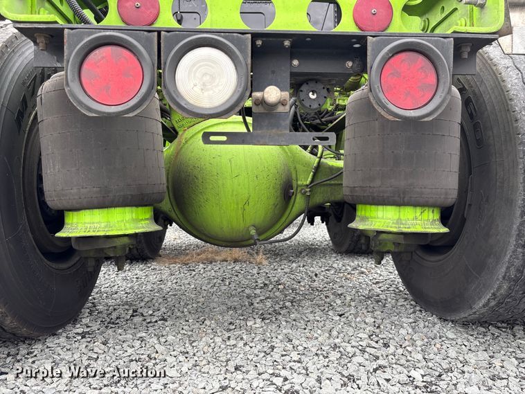 image for item YA2274 2023 International HX520 semi truck