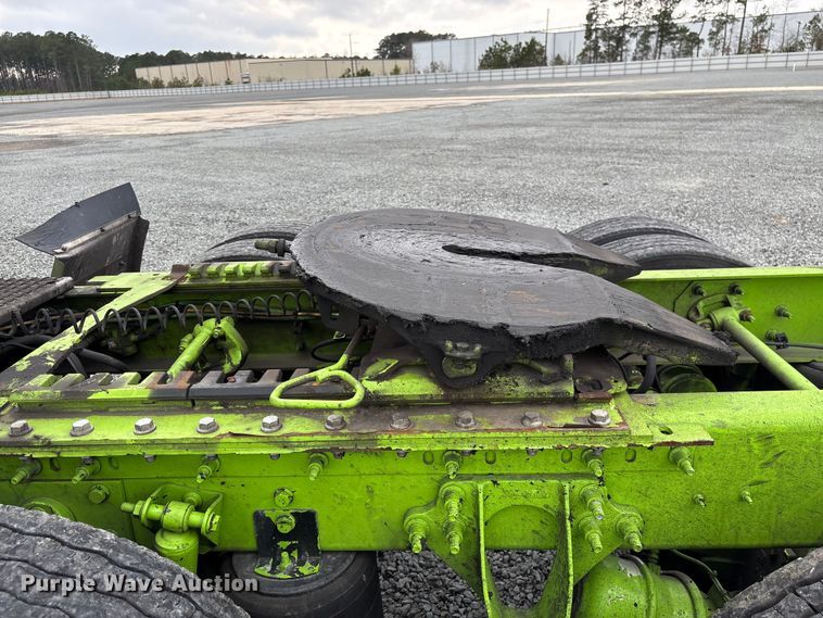 image for item YA2274 2023 International HX520 semi truck