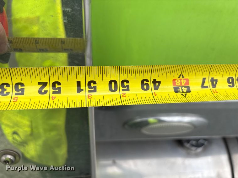 image for item YA2274 2023 International HX520 semi truck