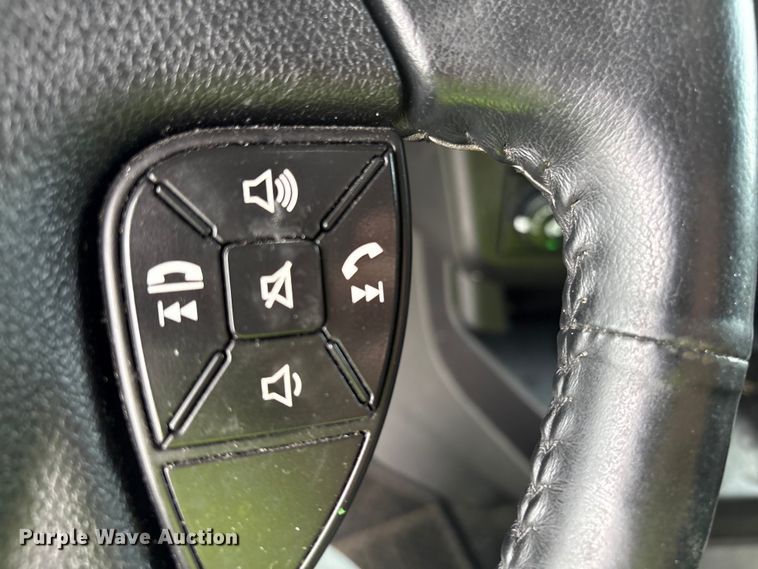 image for item YA2274 2023 International HX520 semi truck