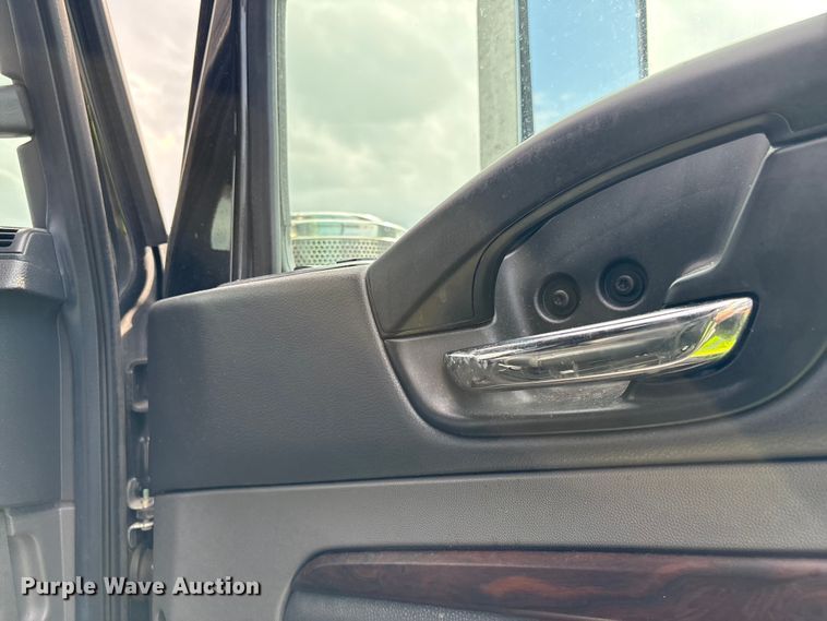 image for item YA2274 2023 International HX520 semi truck