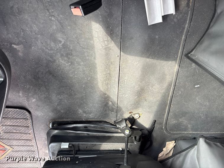 image for item YA2274 2023 International HX520 semi truck