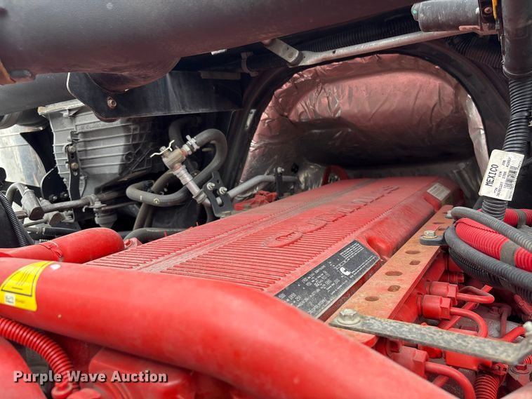 image for item YA2274 2023 International HX520 semi truck