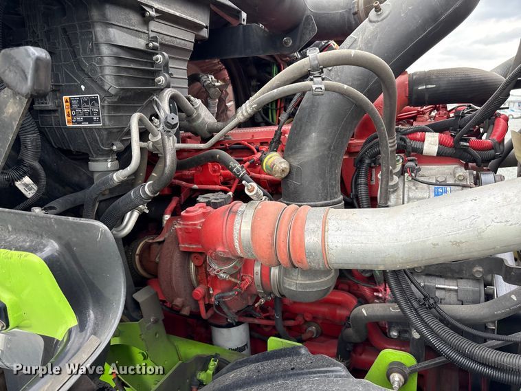 image for item YA2274 2023 International HX520 semi truck