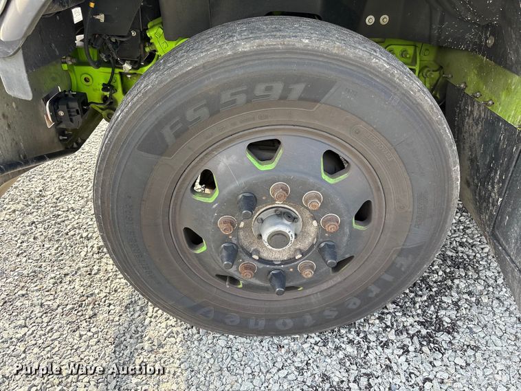 image for item YA2274 2023 International HX520 semi truck