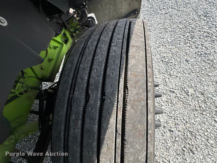 image for item YA2274 2023 International HX520 semi truck