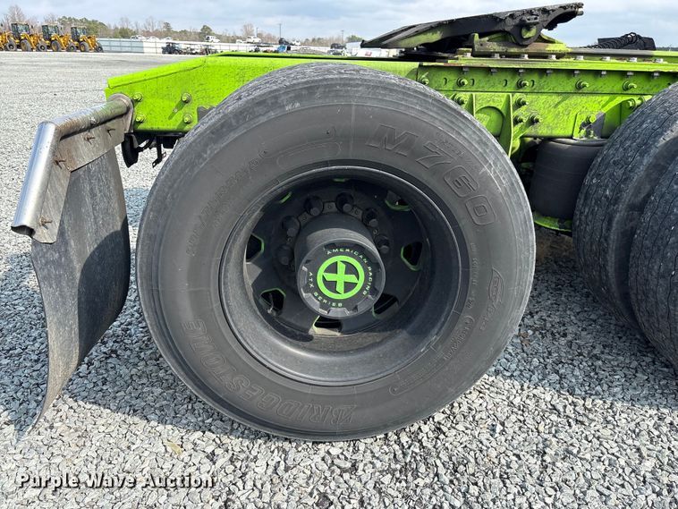 image for item YA2274 2023 International HX520 semi truck