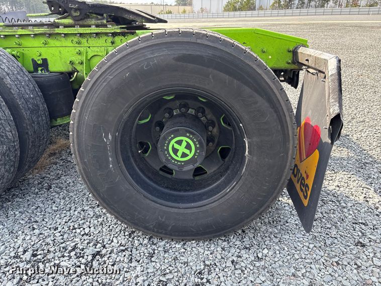 image for item YA2274 2023 International HX520 semi truck