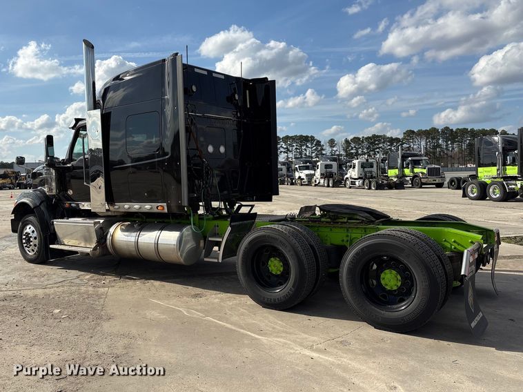 image for item YA2275 2024 International HX520 semi truck