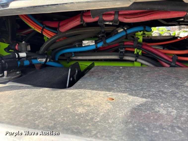 image for item YA2275 2024 International HX520 semi truck