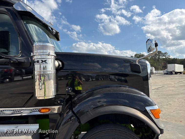 image for item YA2275 2024 International HX520 semi truck