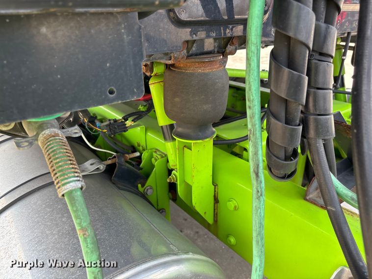 image for item YA2275 2024 International HX520 semi truck