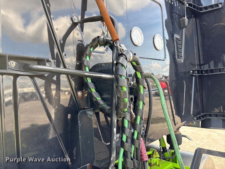 image for item YA2275 2024 International HX520 semi truck