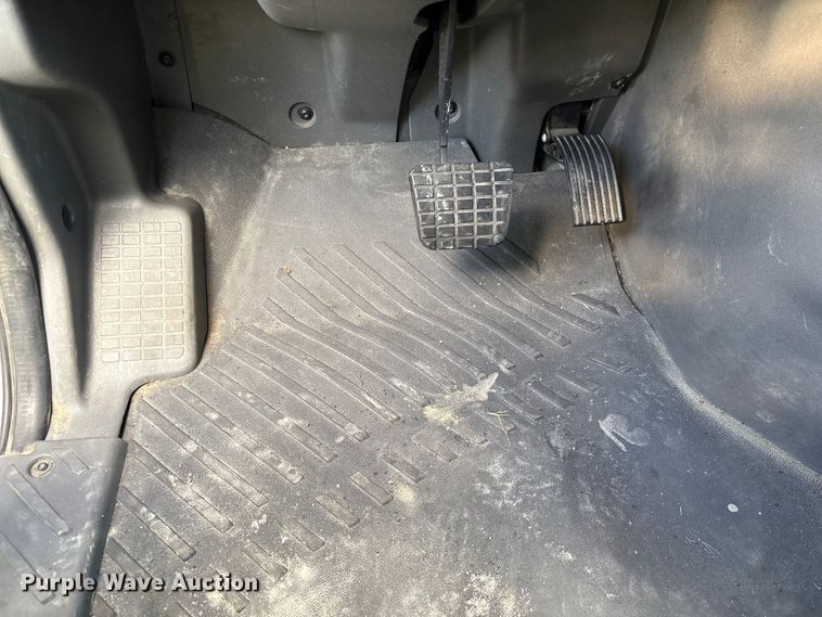 image for item YA2275 2024 International HX520 semi truck